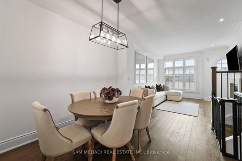 Photo 5 at 2 - 2160 Trafalgar Road, RO River Oaks, Oakville