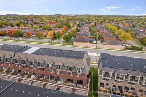 Photo 40 at 2 - 2160 Trafalgar Road, RO River Oaks, Oakville