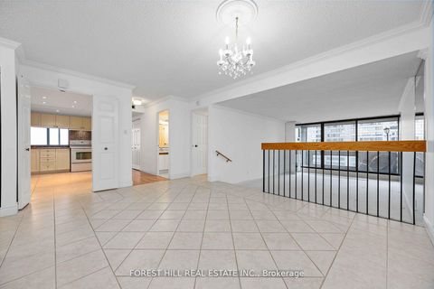 Photo 4 at 1004 - 2350 Bridletowne Circle, L'Amoreaux, Toronto