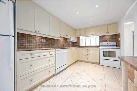 Photo 8 at 1004 - 2350 Bridletowne Circle, L'Amoreaux, Toronto