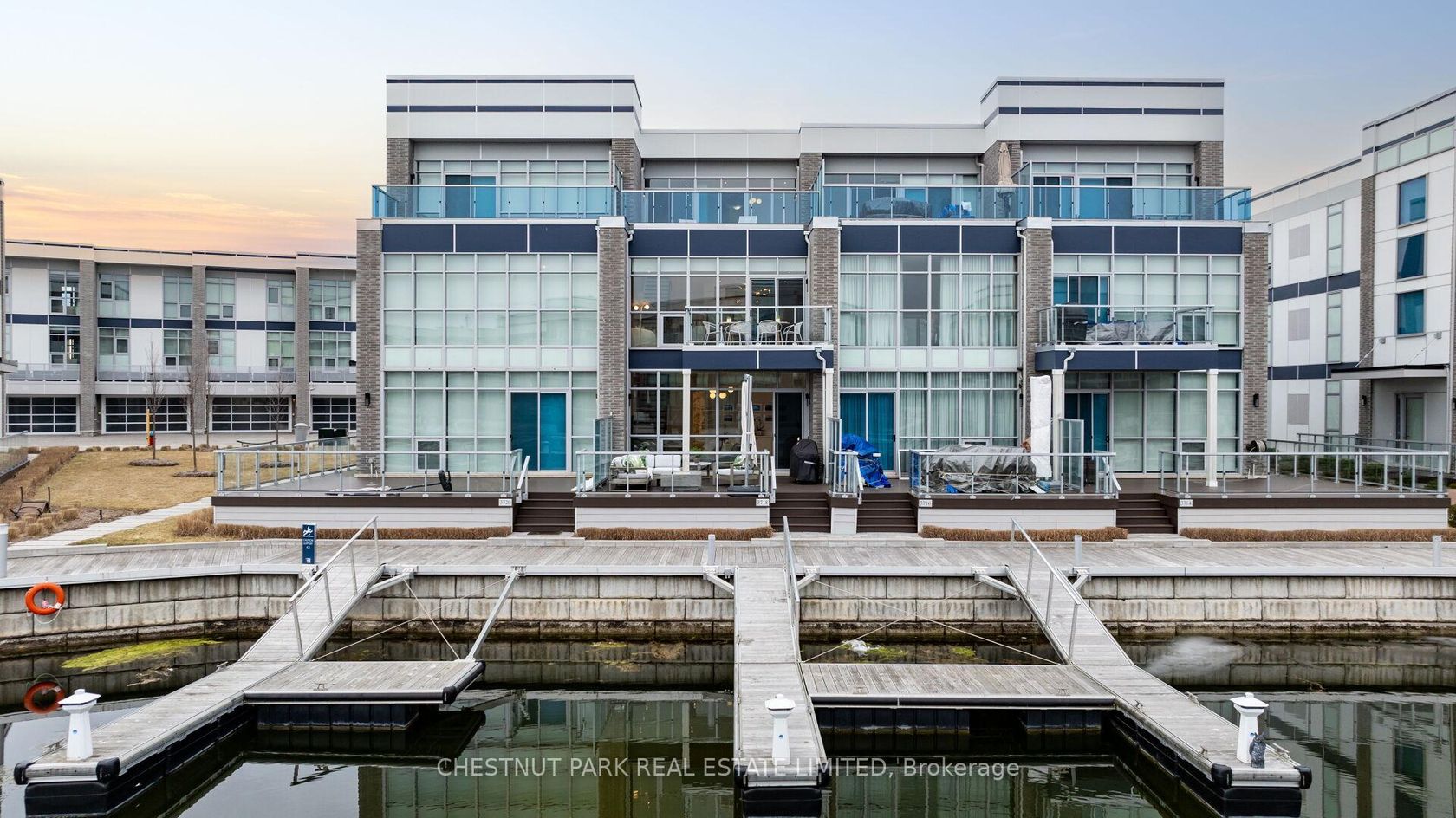 3718 Mangusta Court, Rural Innisfil, Innisfil photo number 2