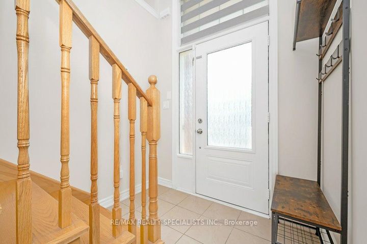 Photo 5 at 34 Aspen Hills Road, Credit Valley, Brampton