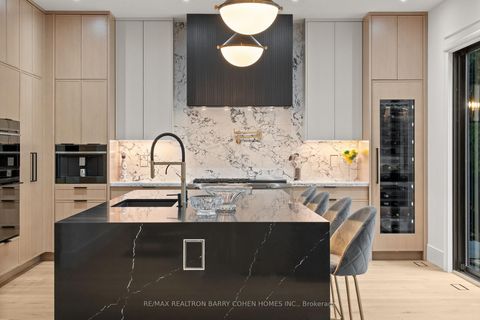 Photo 10 at 165 Leacrest Road, Leaside, Toronto