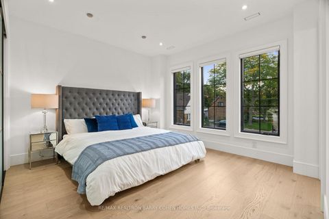 Photo 27 at 165 Leacrest Road, Leaside, Toronto