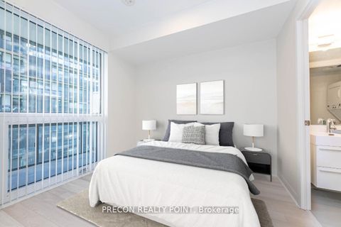 Photo 9 at 1906 - 39 Roehampton Avenue E, Mount Pleasant West, Toronto