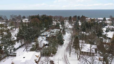 Photo 7 at 1087 Tanglewood Court, SW Southwest, Oakville