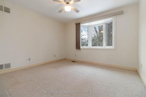 Photo 22 at 1087 Tanglewood Court, SW Southwest, Oakville