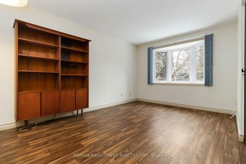 Photo 26 at 1087 Tanglewood Court, SW Southwest, Oakville