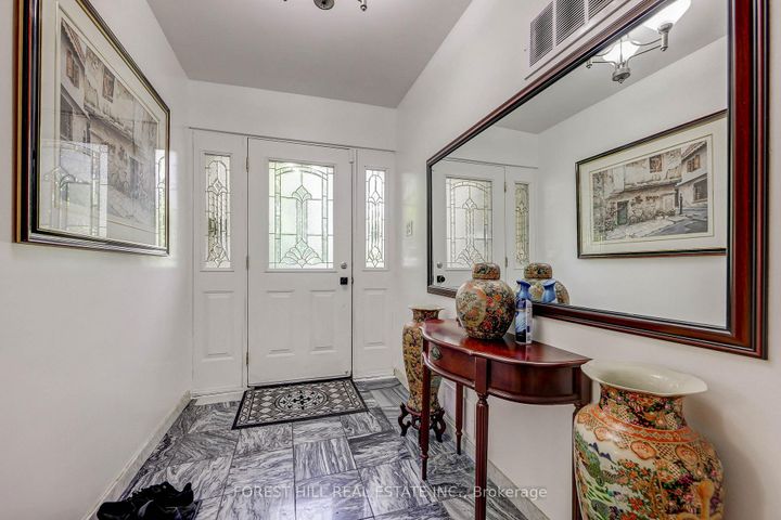 Photo 2 at 89 Portage Avenue, Pelmo Park W4, Toronto