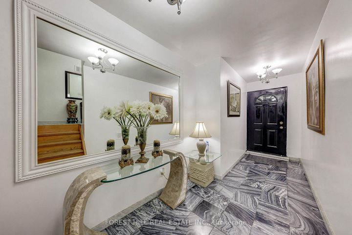 Photo 23 at 89 Portage Avenue, Pelmo Park W4, Toronto