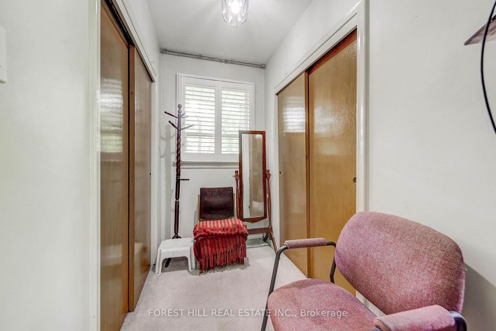 Photo 25 at 89 Portage Avenue, Pelmo Park W4, Toronto