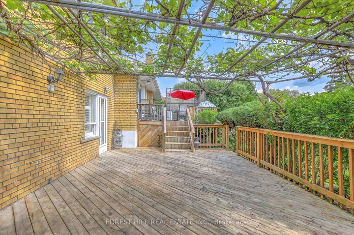 Photo 39 at 89 Portage Avenue, Pelmo Park W4, Toronto