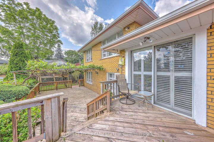 Photo 41 at 89 Portage Avenue, Pelmo Park W4, Toronto