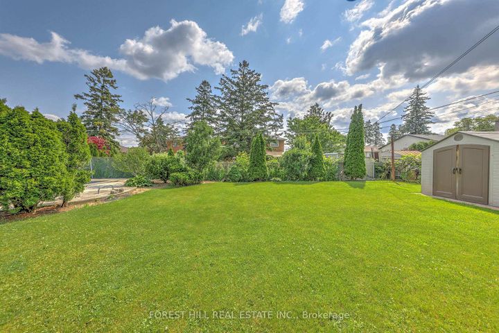 Photo 44 at 89 Portage Avenue, Pelmo Park W4, Toronto