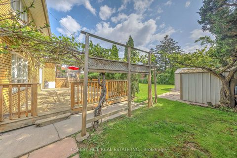 Photo 35 at 89 Portage Avenue, Pelmo Park W4, Toronto