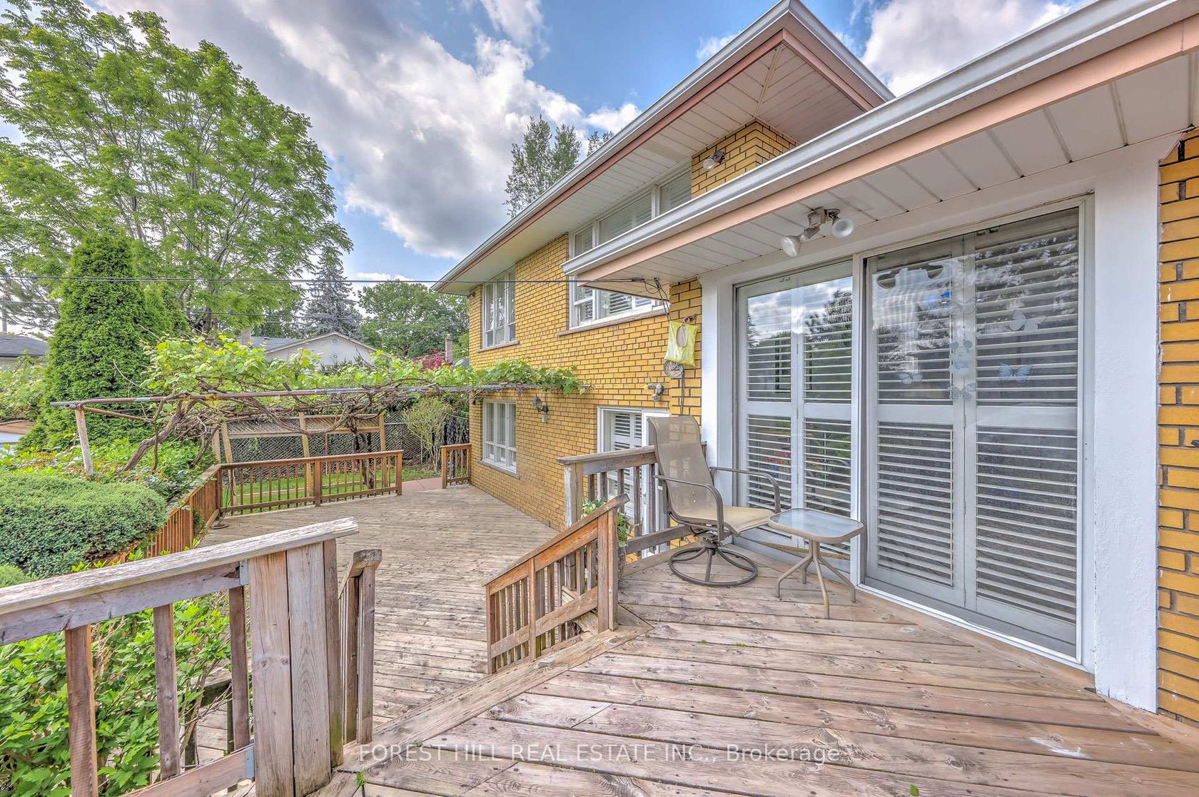 Photo 41 at 89 Portage Avenue, Pelmo Park W4, Toronto