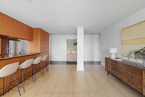 Photo 4 at 408 - 385 Brunswick Avenue, Annex, Toronto