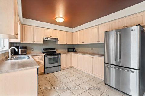 Photo 5 at 7 Michael Crescent, East Bayfield, Barrie