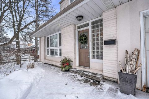 Photo 3 at 15 Addison Crescent, Don Mills, Toronto