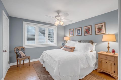 Photo 20 at 15 Addison Crescent, Don Mills, Toronto