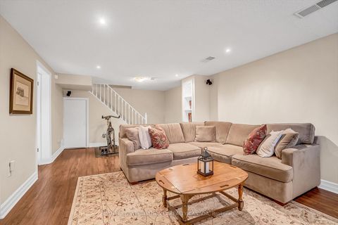 Photo 27 at 15 Addison Crescent, Don Mills, Toronto