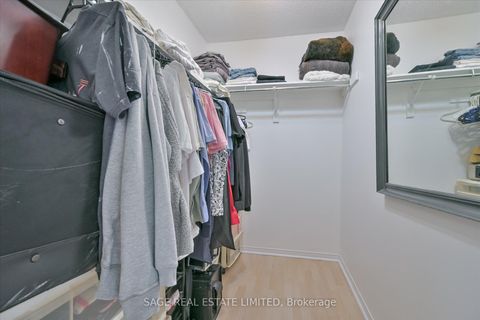 Photo 14 at 413 - 555 Yonge Street, Yonge Corridor, Toronto