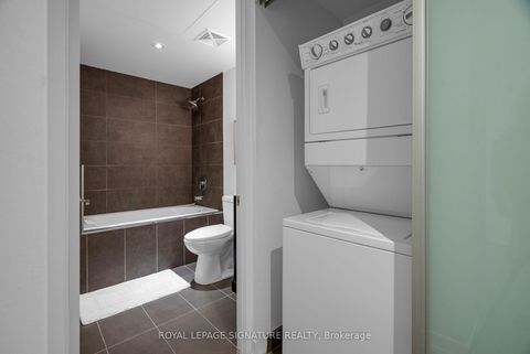 Photo 20 at 804 - 650 King Street W, Waterfront Communities C1, Toronto