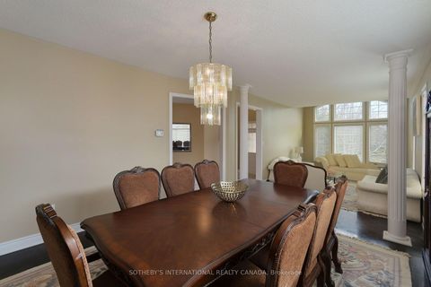 Photo 19 at 110 Velmar Drive, East Woodbridge, Vaughan