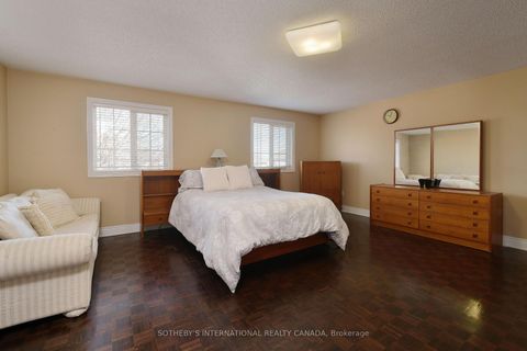 Photo 26 at 110 Velmar Drive, East Woodbridge, Vaughan