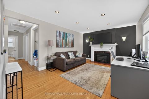 Photo 12 at 68 Drury Lane, Wellington, Barrie