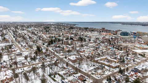 Photo 43 at 68 Drury Lane, Wellington, Barrie