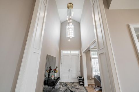 Photo 2 at 13 Pellegrini Drive, Kleinburg, Vaughan