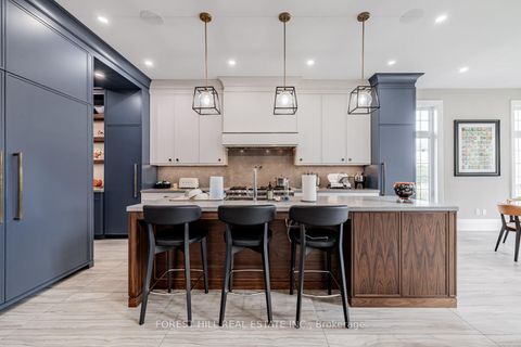 Photo 12 at 13 Pellegrini Drive, Kleinburg, Vaughan