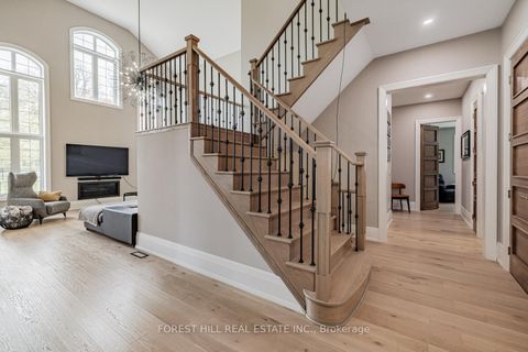 Photo 18 at 13 Pellegrini Drive, Kleinburg, Vaughan