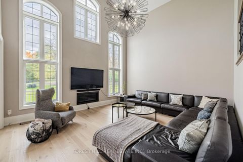 Photo 19 at 13 Pellegrini Drive, Kleinburg, Vaughan