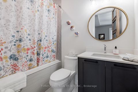 Photo 27 at 13 Pellegrini Drive, Kleinburg, Vaughan