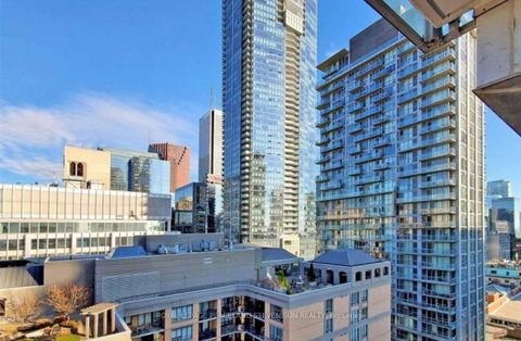 Photo 6 at 1004 - 199 Richmond Street W, Waterfront Communities C1, Toronto