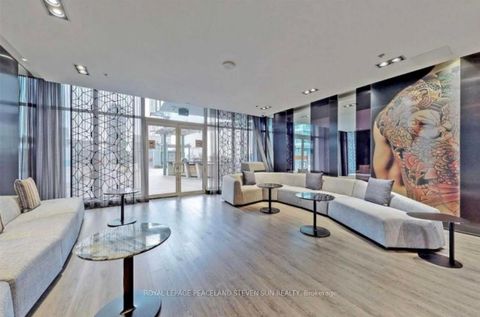 Photo 8 at 1004 - 199 Richmond Street W, Waterfront Communities C1, Toronto