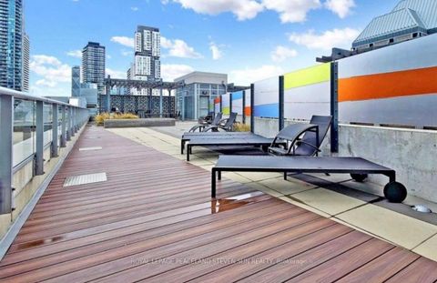 Photo 10 at 1004 - 199 Richmond Street W, Waterfront Communities C1, Toronto