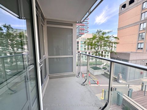 Photo 22 at 1004 - 199 Richmond Street W, Waterfront Communities C1, Toronto