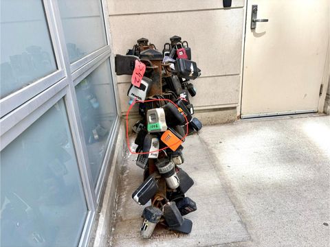 Photo 33 at 1004 - 199 Richmond Street W, Waterfront Communities C1, Toronto