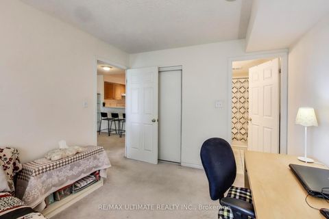Photo 13 at 710 - 7 Lorraine Drive, Willowdale West, Toronto
