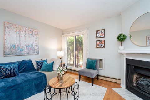 Photo 12 at 1713 - 1478 Pilgrims Way, GA Glen Abbey, Oakville