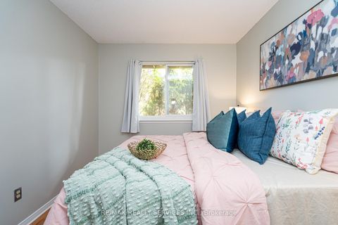 Photo 33 at 1713 - 1478 Pilgrims Way, GA Glen Abbey, Oakville