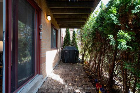 Photo 35 at 1713 - 1478 Pilgrims Way, GA Glen Abbey, Oakville