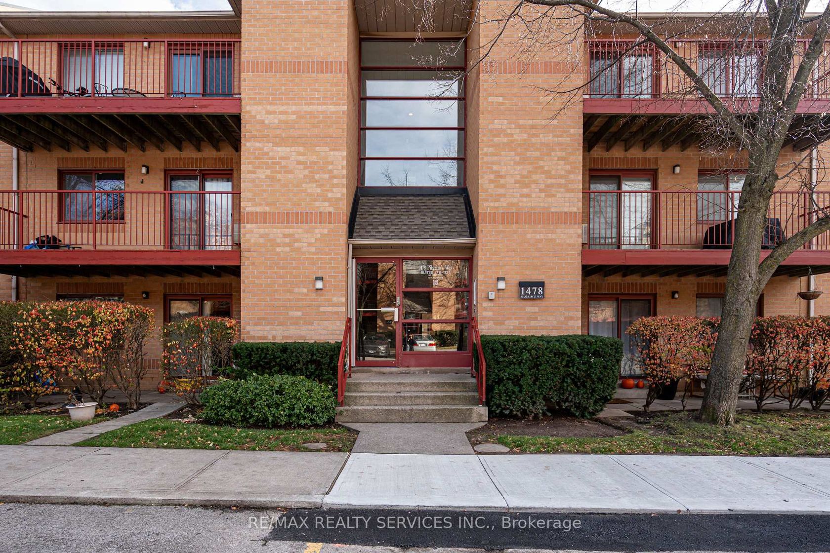 1713 - 1478 Pilgrims Way, GA Glen Abbey, Oakville 