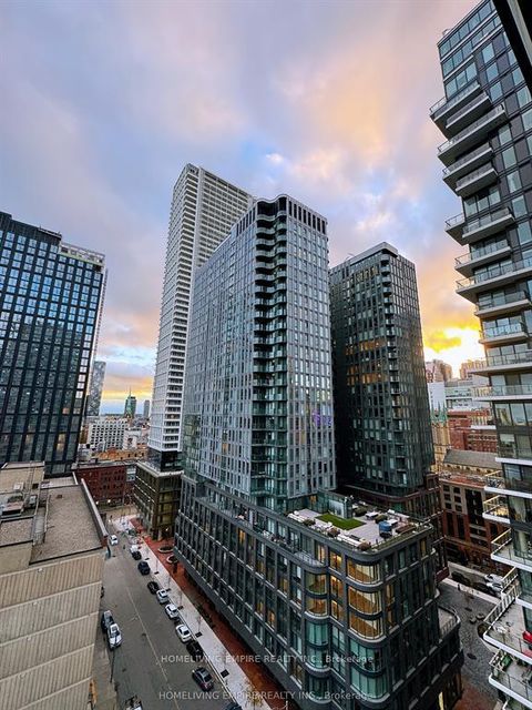 Photo 6 at 1401 - 47 Mutual Street, Moss Park, Toronto