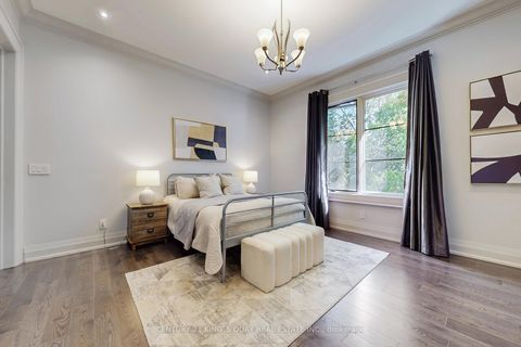 Photo 32 at 19 Blyth Street, Oak Ridges, Richmond Hill