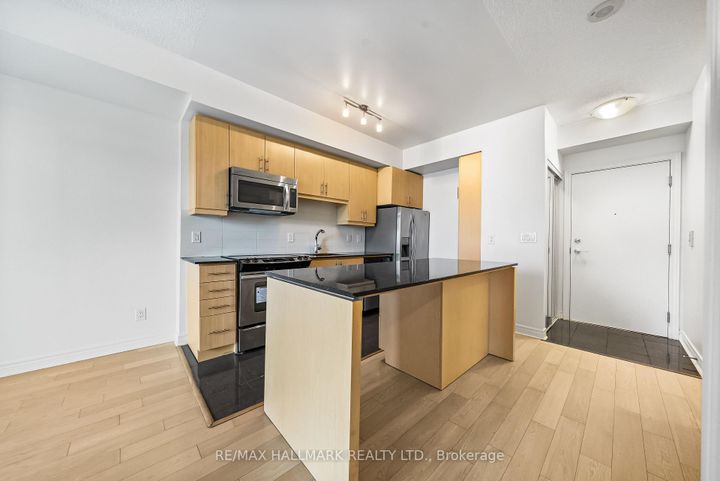 Photo 8 at 602 - 2756 Old Leslie Street, Bayview Village, Toronto