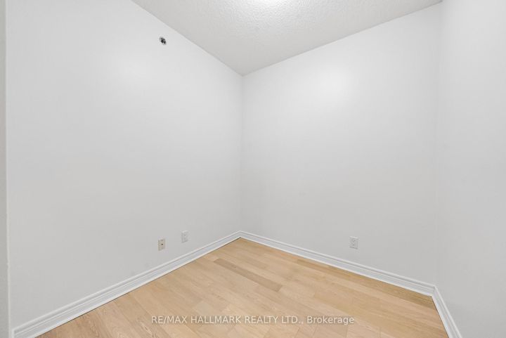 Photo 12 at 602 - 2756 Old Leslie Street, Bayview Village, Toronto